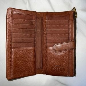 Fossil Wallet